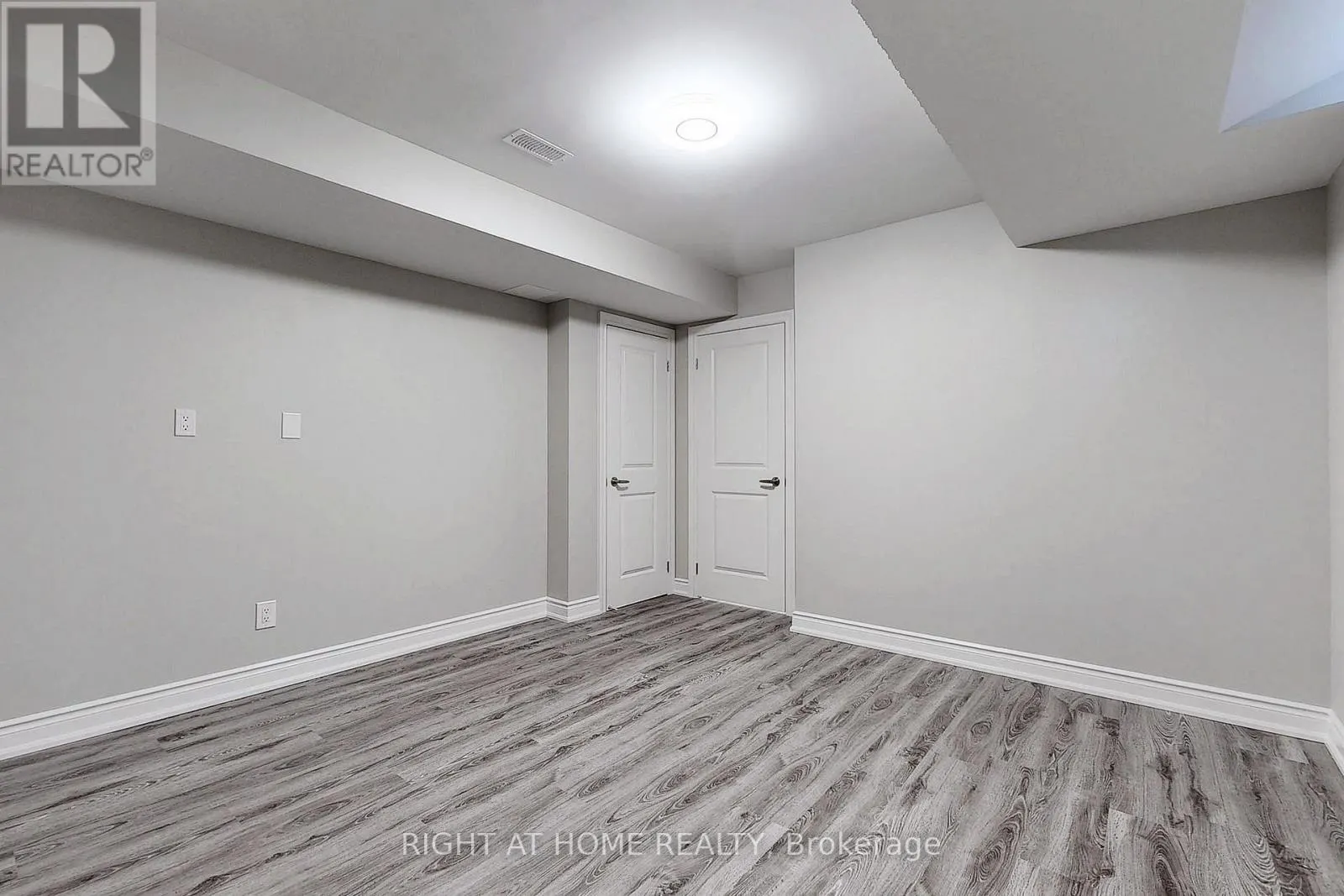 BASEMENT - 198 BOUNDARY BOULEVARD