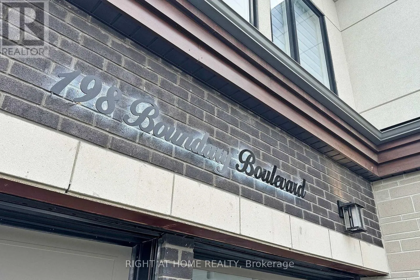 BASEMENT - 198 BOUNDARY BOULEVARD