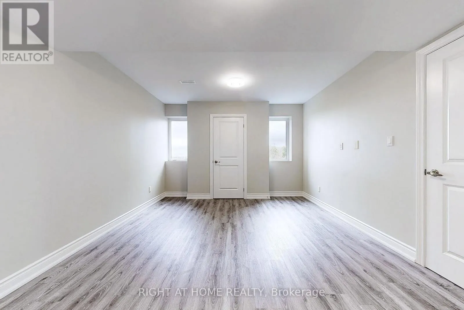 BASEMENT - 198 BOUNDARY BOULEVARD