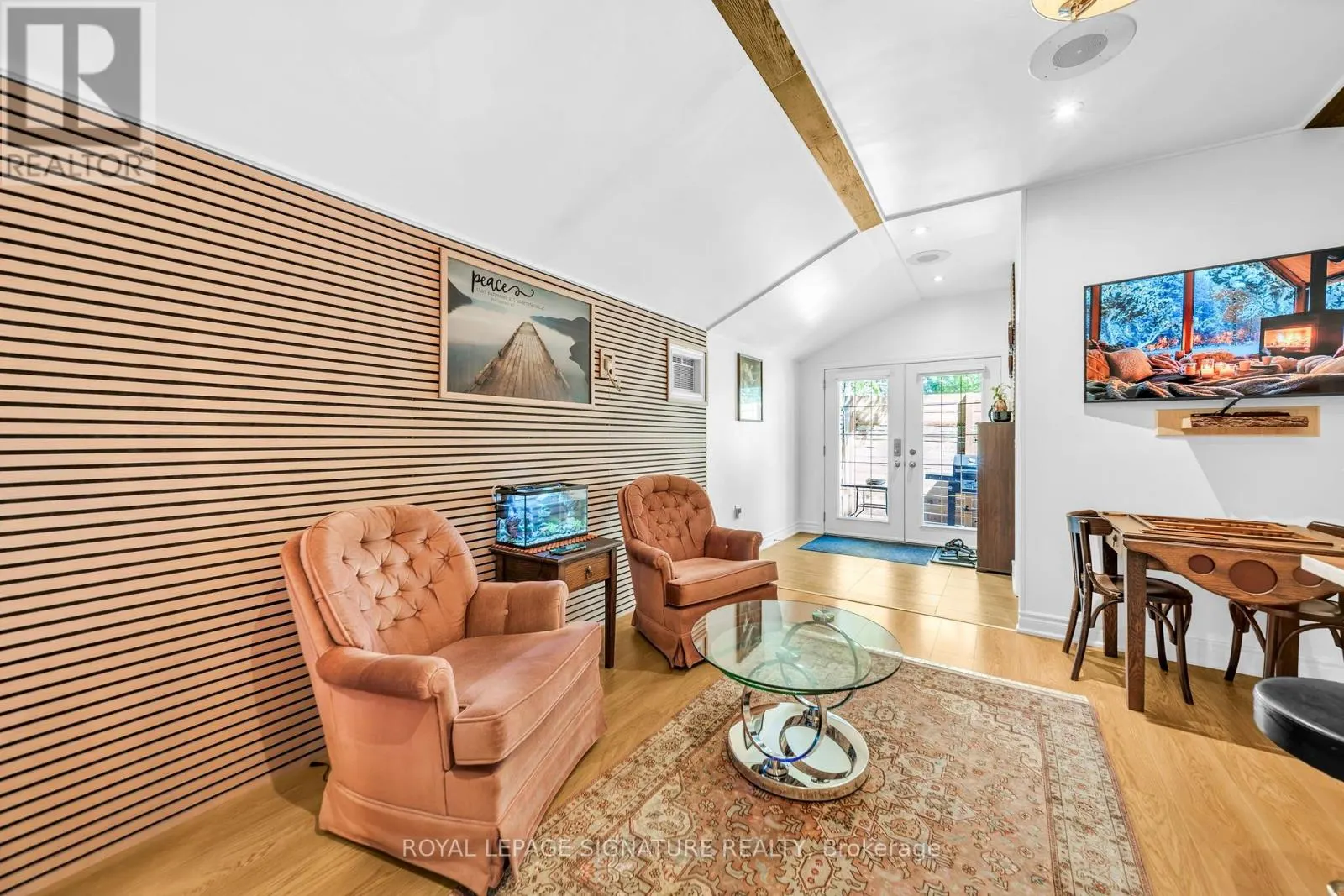 2020 KATE AVENUE