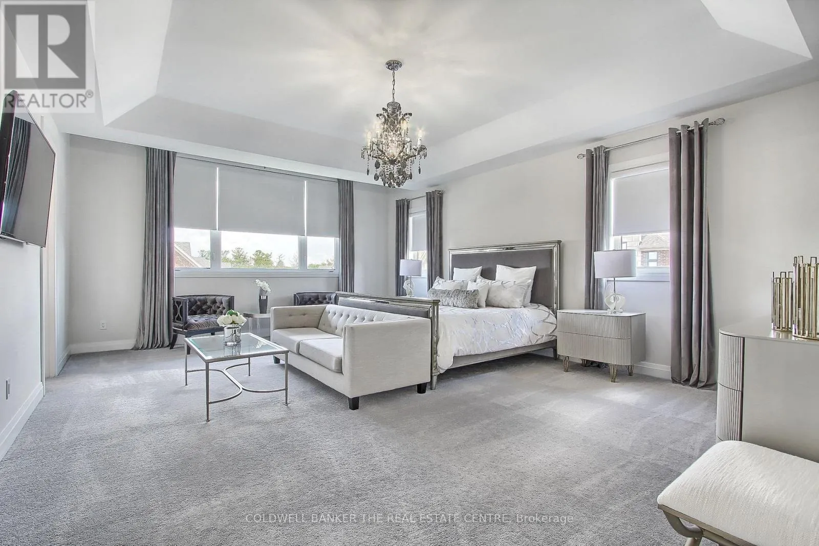 92 MAPLE FIELDS CIRCLE