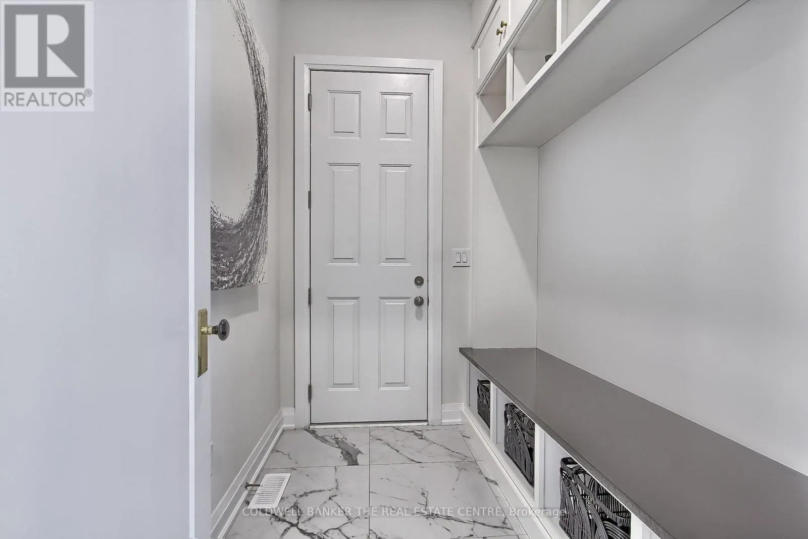 92 MAPLE FIELDS CIRCLE