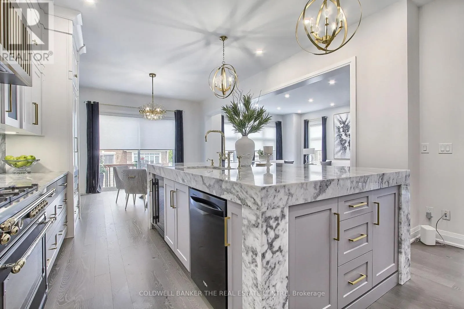92 MAPLE FIELDS CIRCLE