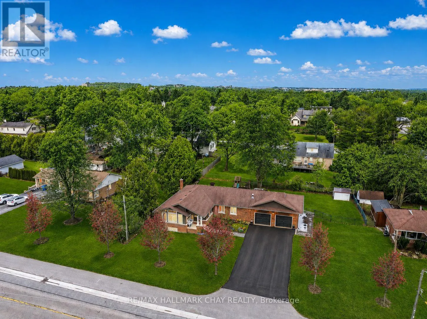 1587 MOUNT ALBERT ROAD