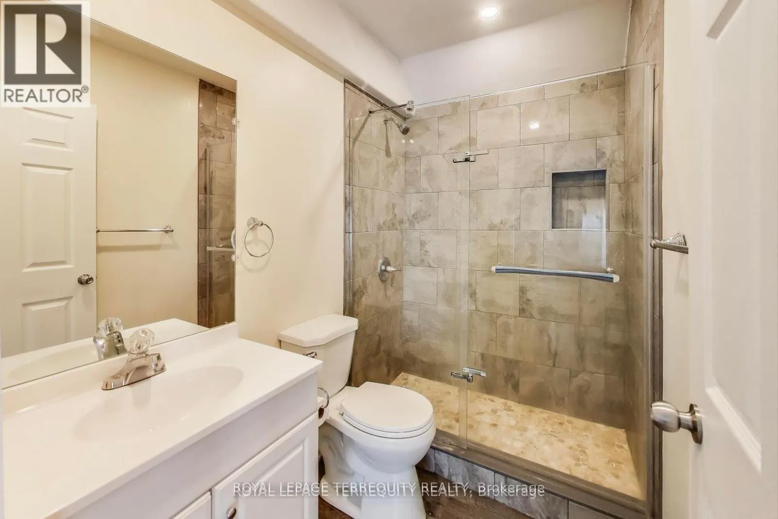 3251 RAVENSHOE ROAD