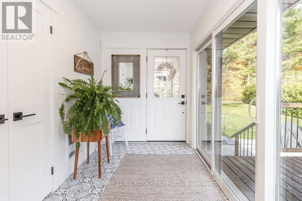 3257 LIAH LANE