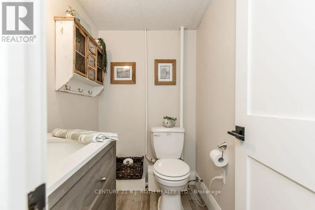 3257 LIAH LANE