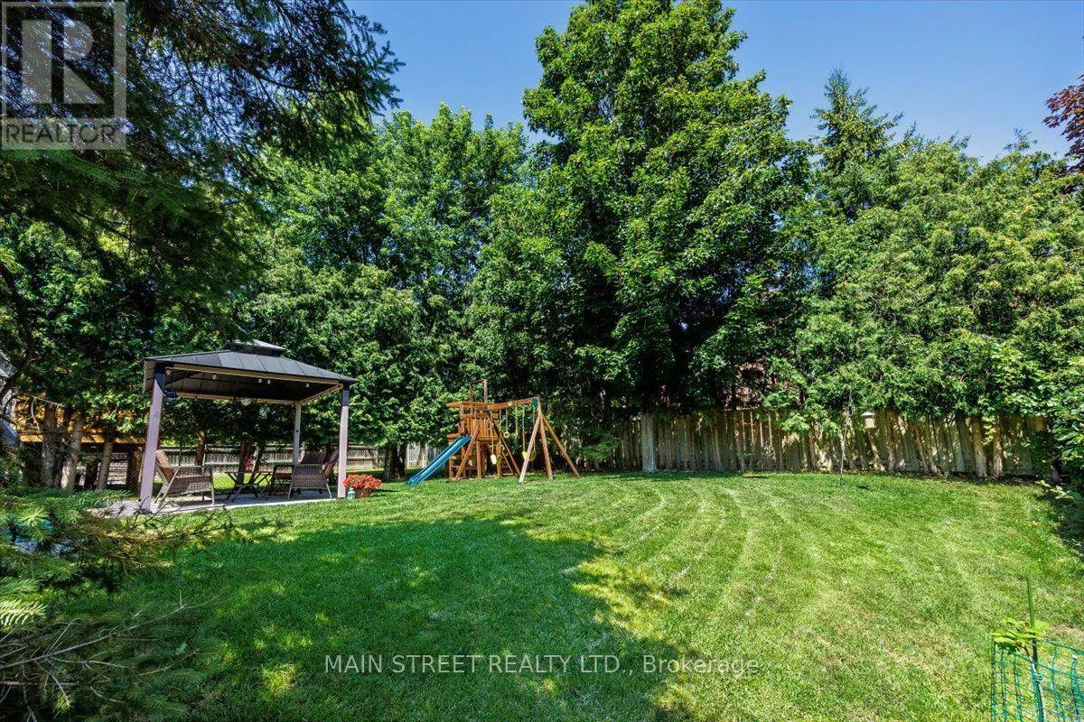 49 CIRCLE RIDGE DRIVE