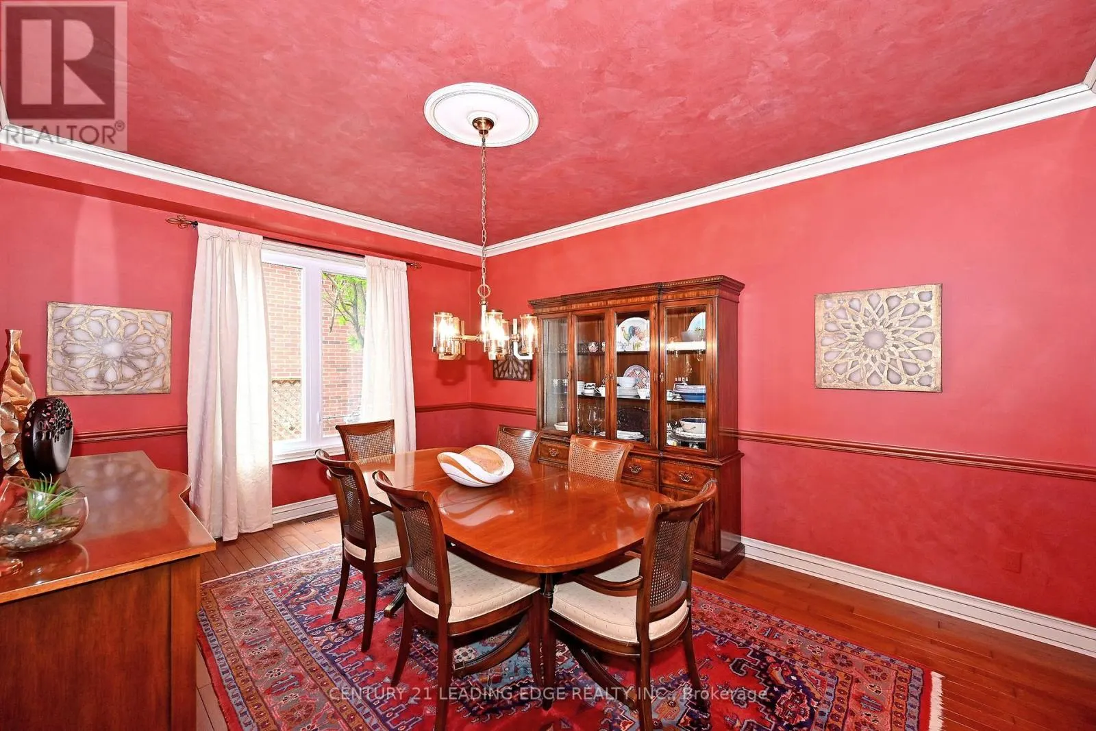 7 NORMANDALE ROAD