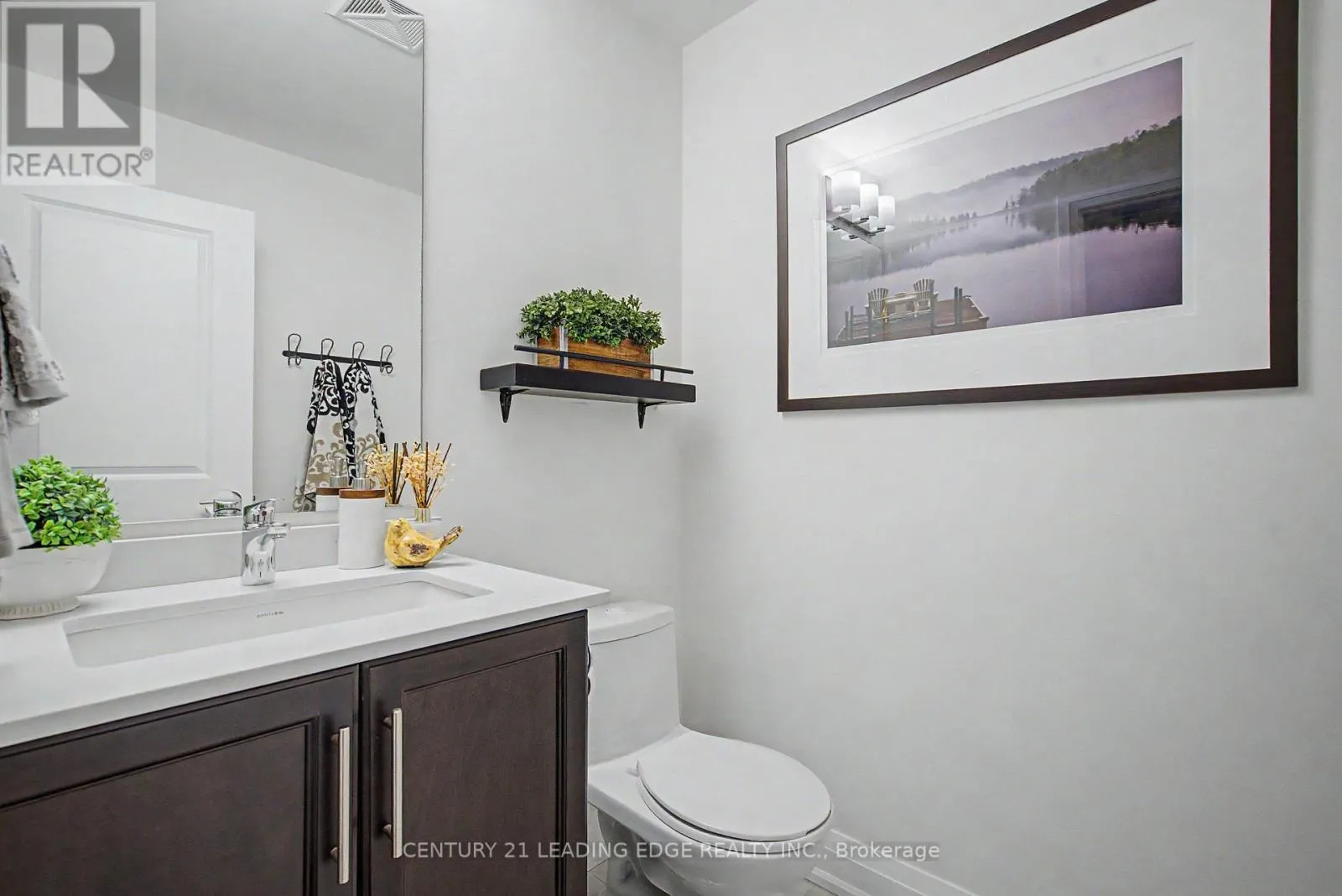 312 - 25 BAKER HILL BOULEVARD