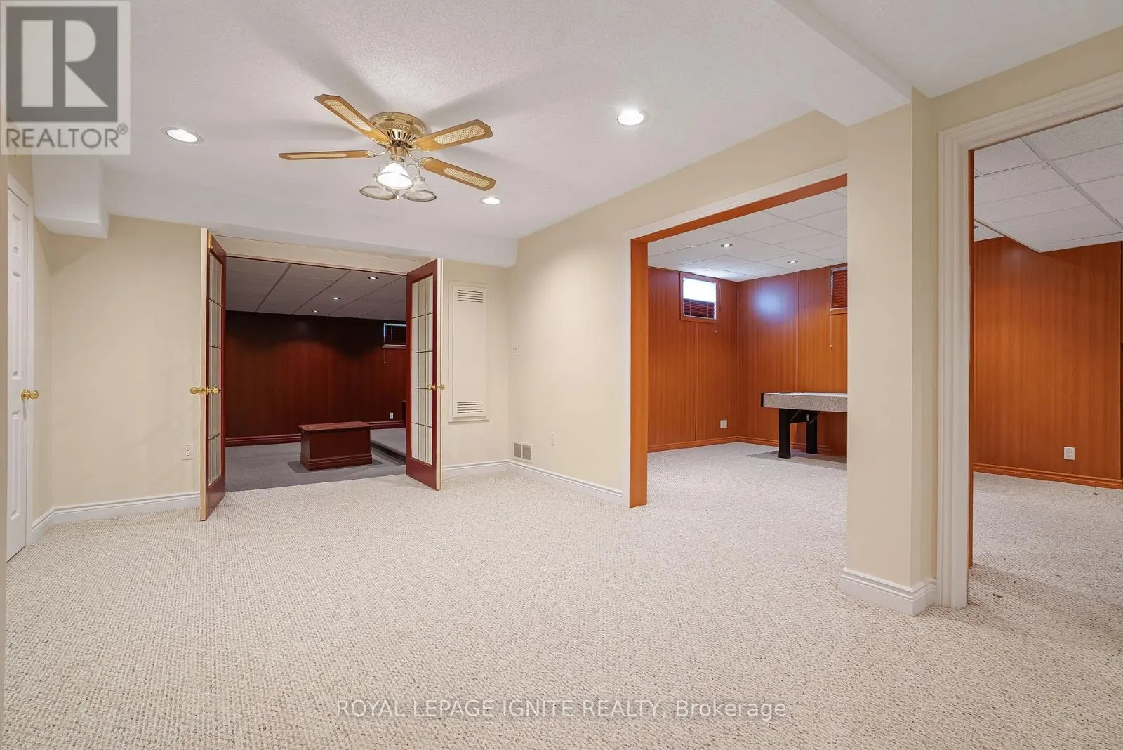 69 RAEVIEW DRIVE