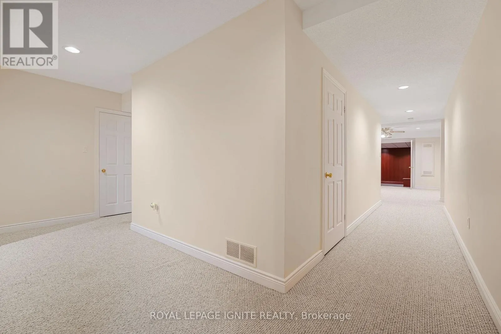 69 RAEVIEW DRIVE