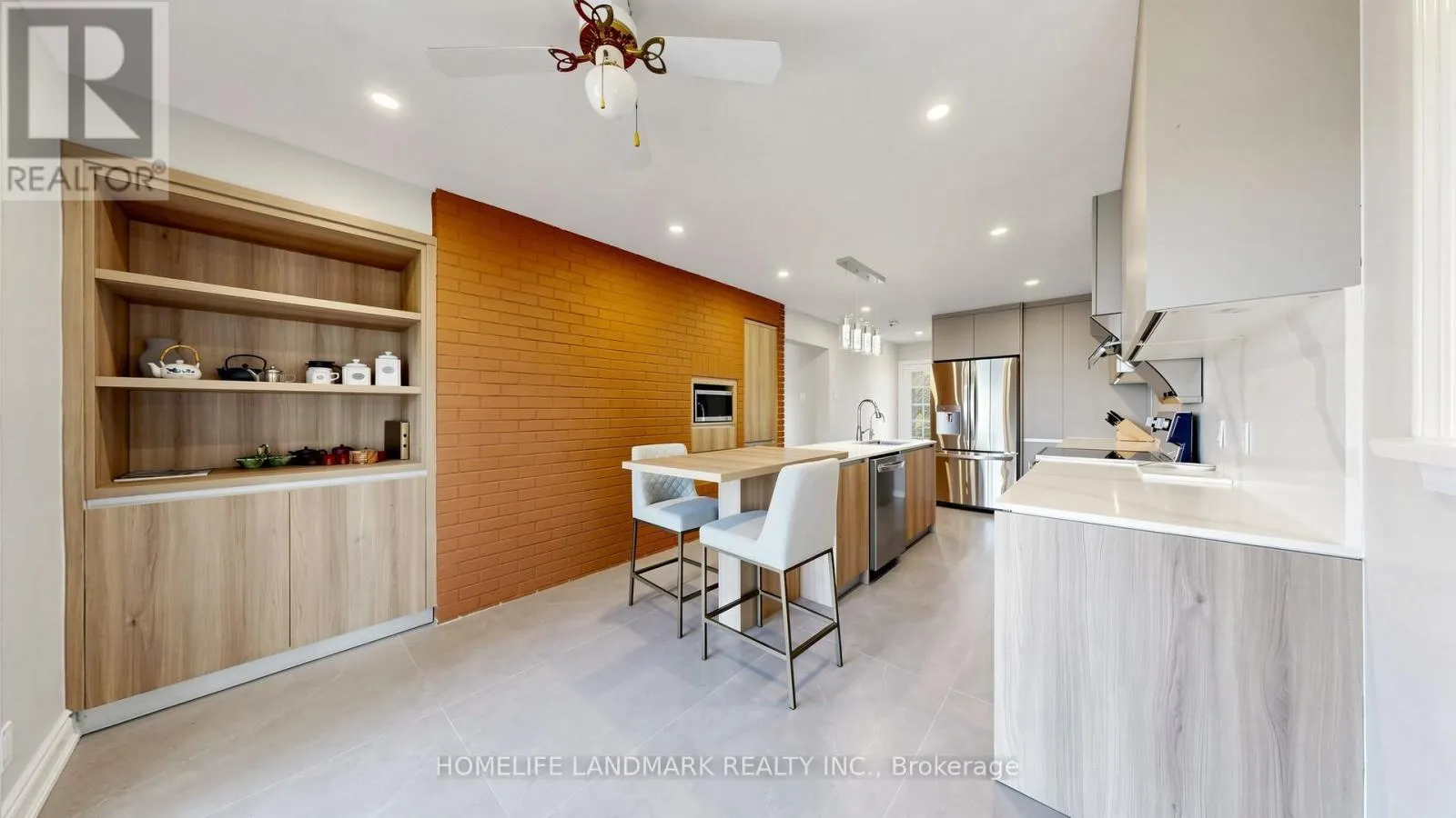 B735 CEDAR BEACH ROAD