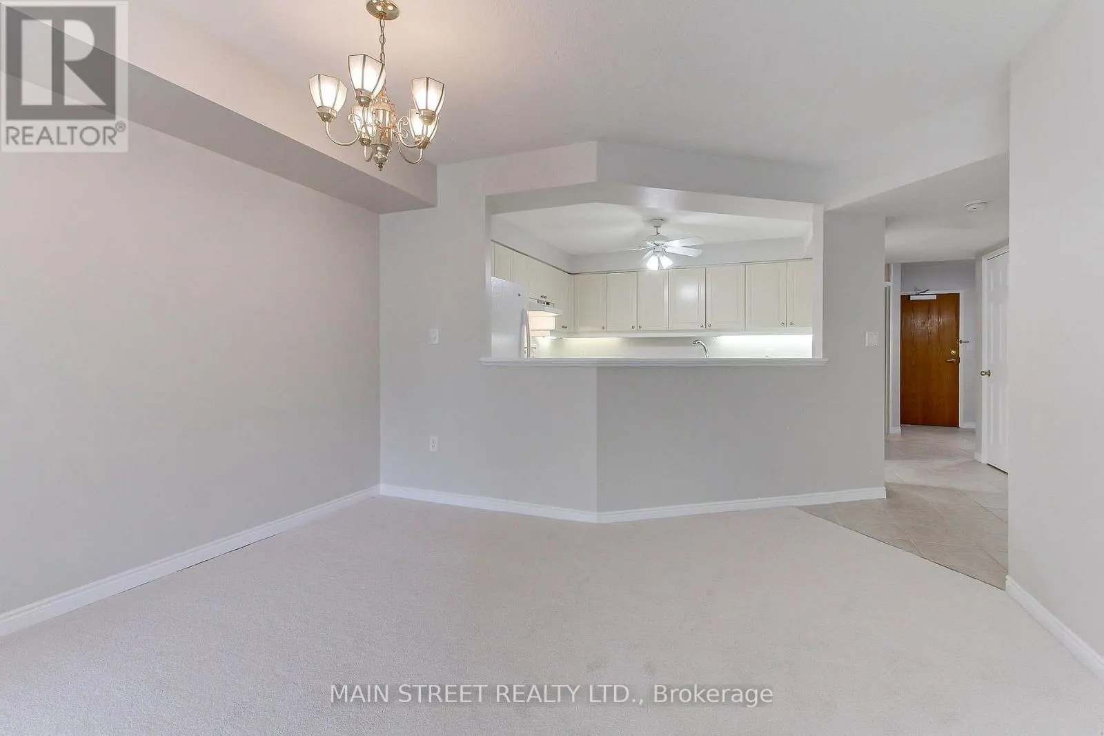 306 - 85 WELLINGTON STREET W