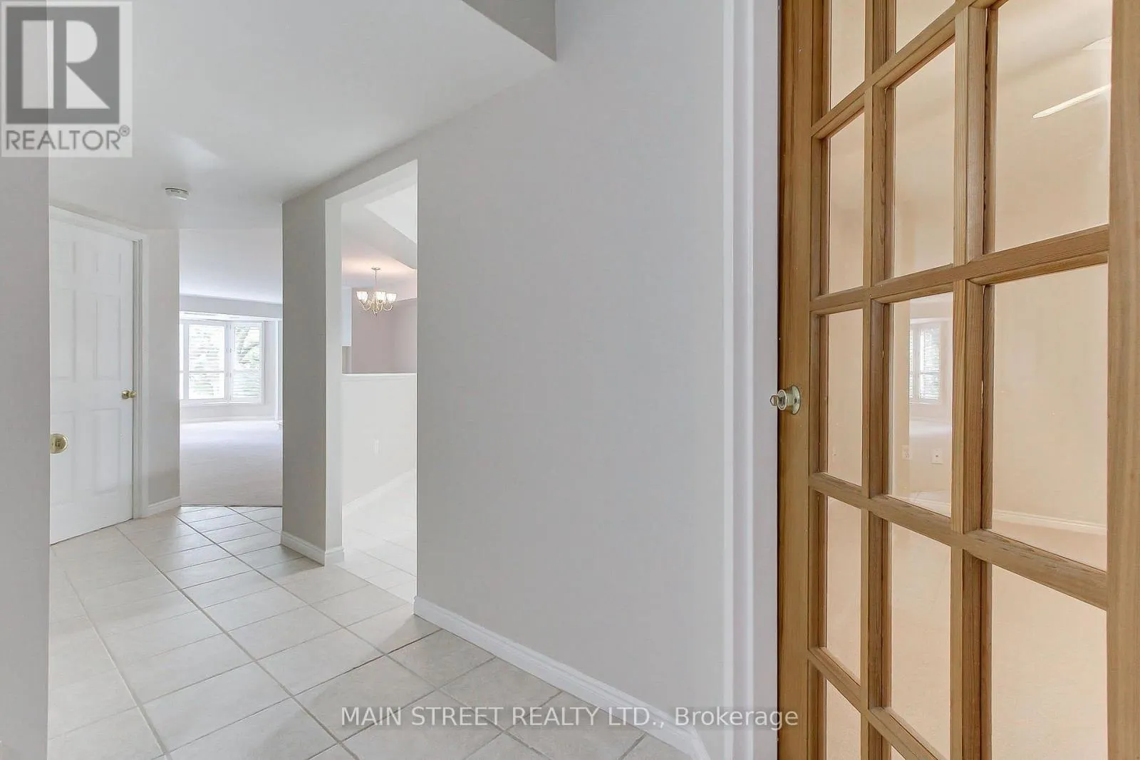 306 - 85 WELLINGTON STREET W