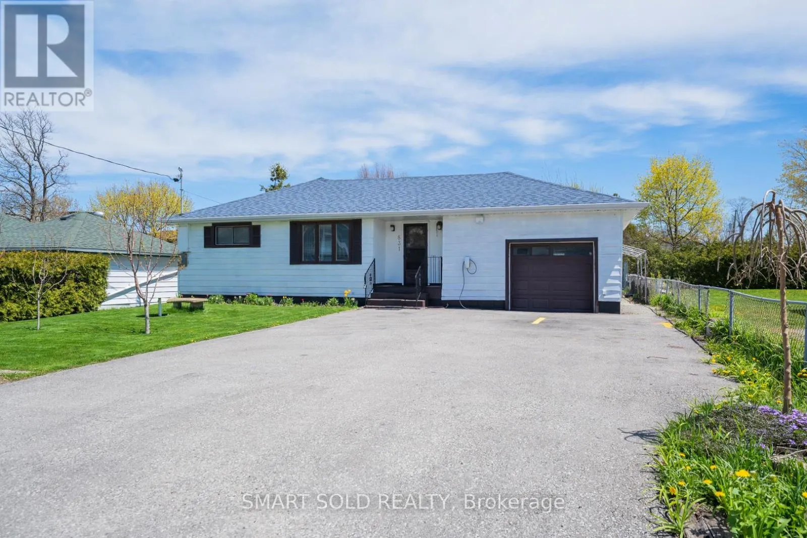 831 NORVAL ROAD