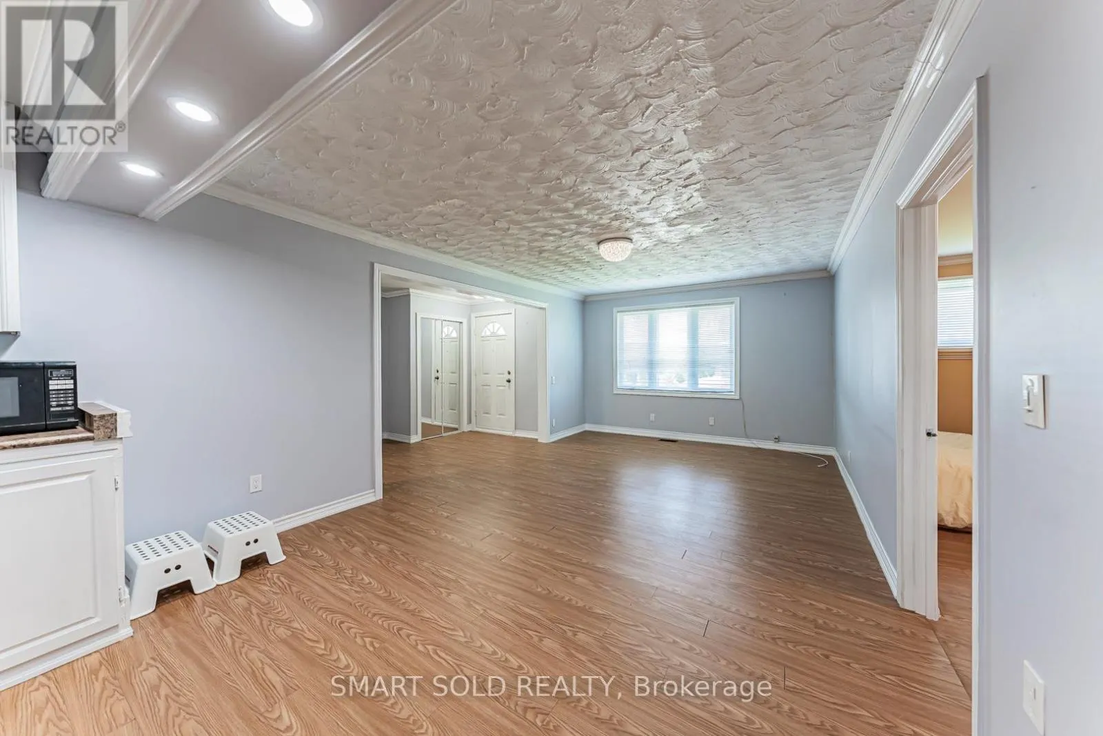 831 NORVAL ROAD