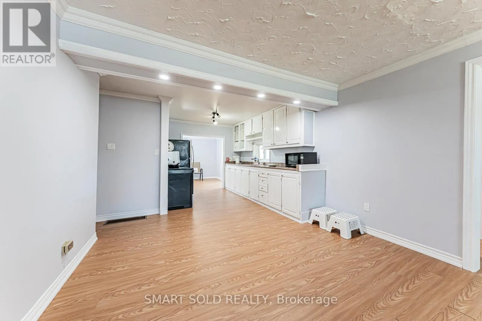 831 NORVAL ROAD