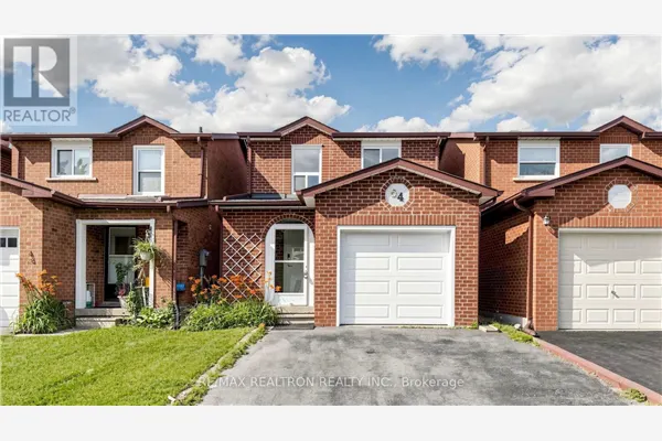64 DUNBAR CRESCENT