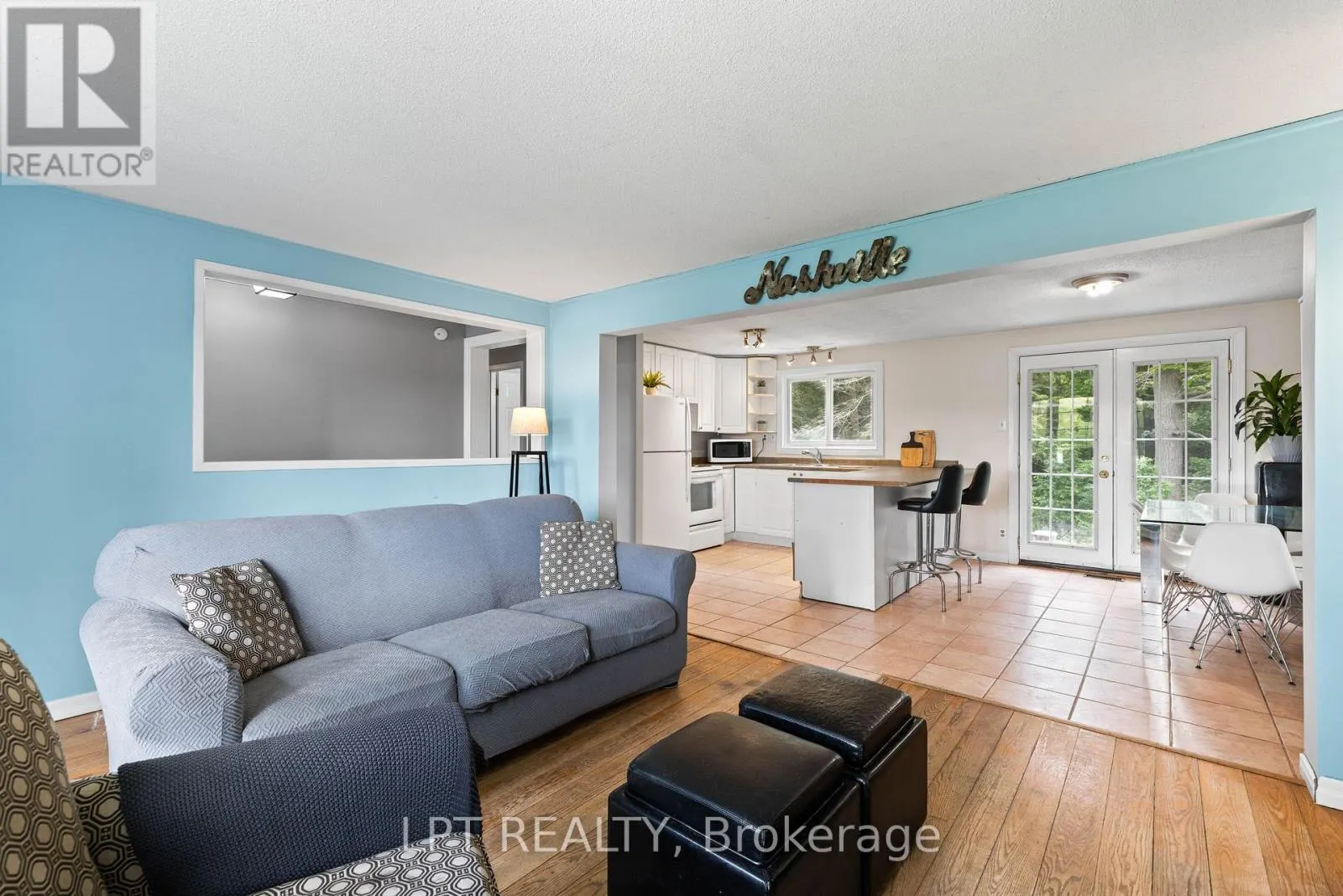2743 LOCKHART ROAD