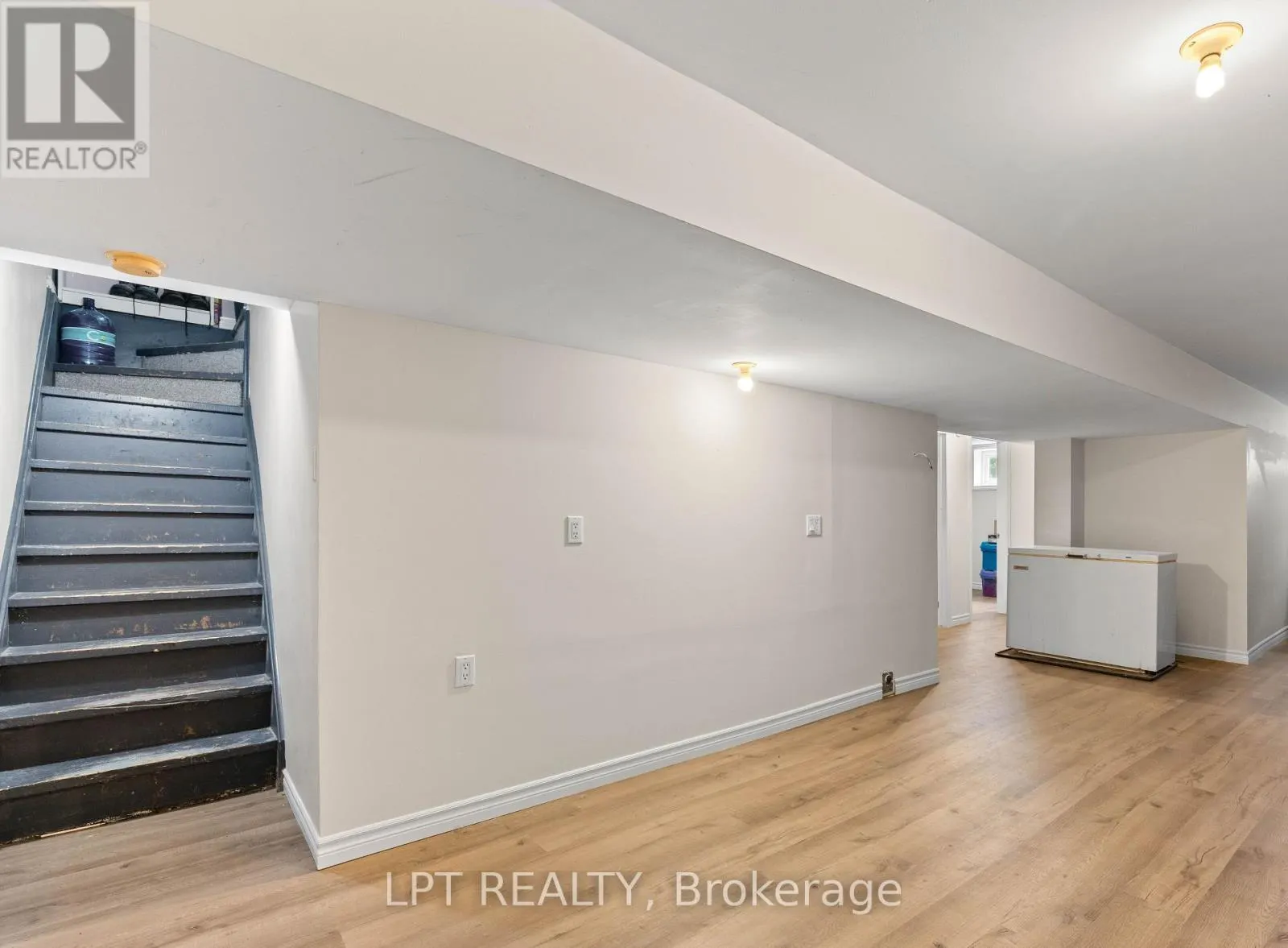 2743 LOCKHART ROAD