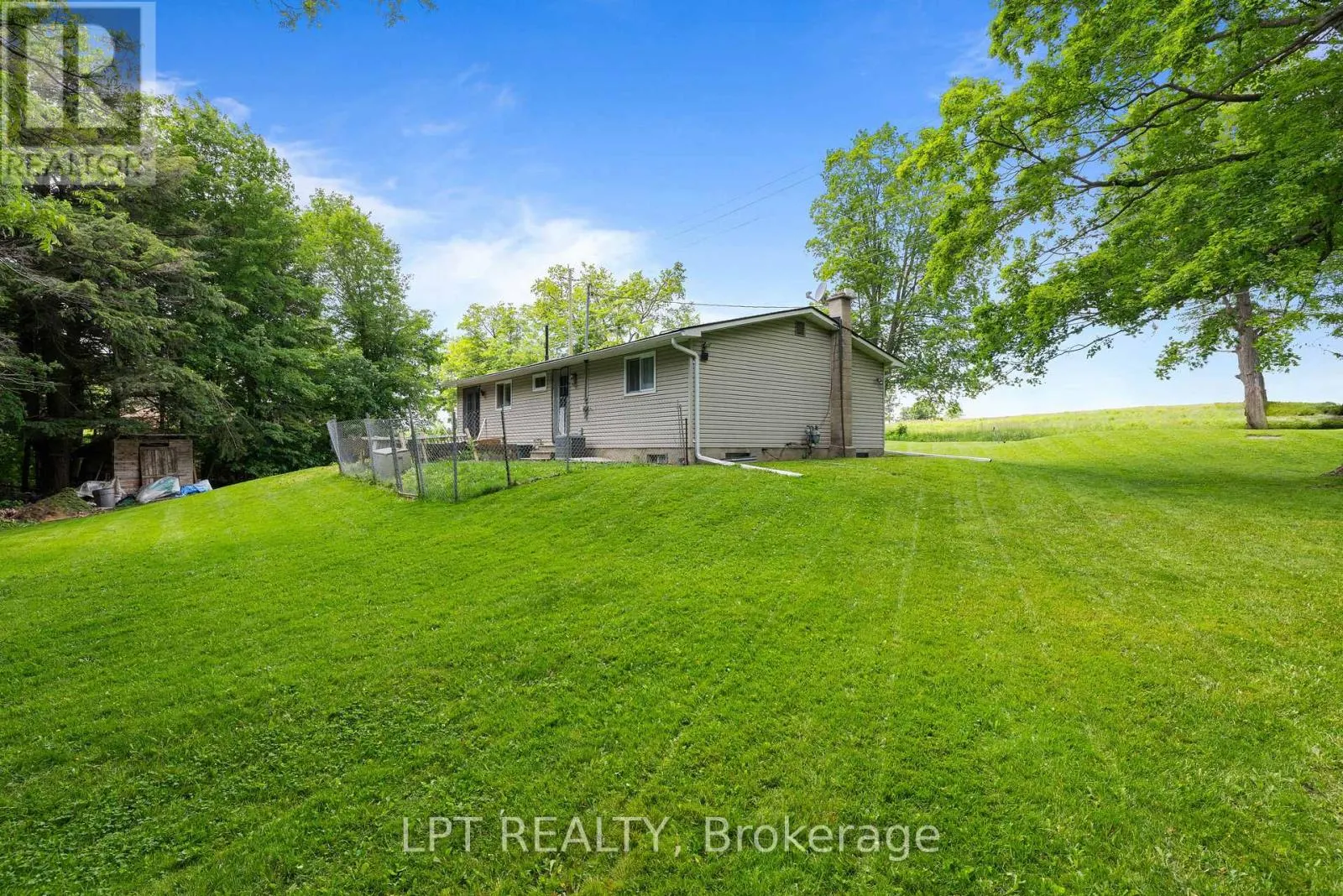 2743 LOCKHART ROAD