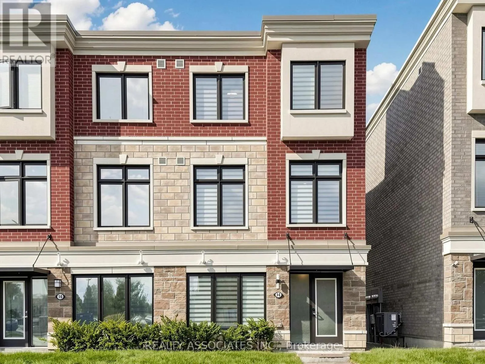 14 BAKER HILL BOULEVARD