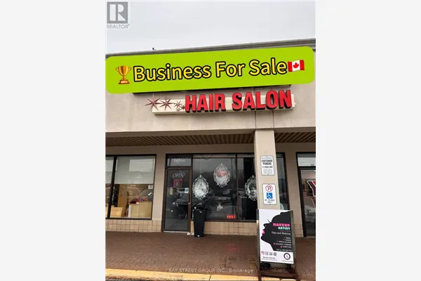 UNIT 10 - 10610 BAYVIEW AVENUE