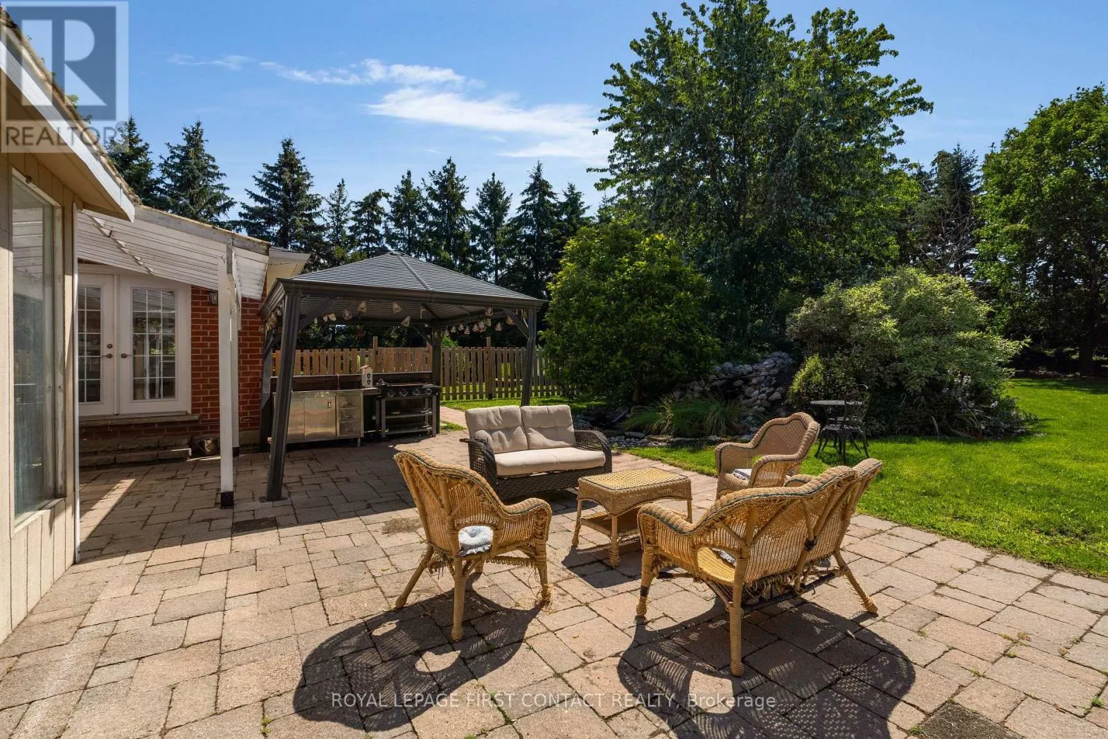 43 VANDERPOST CRESCENT