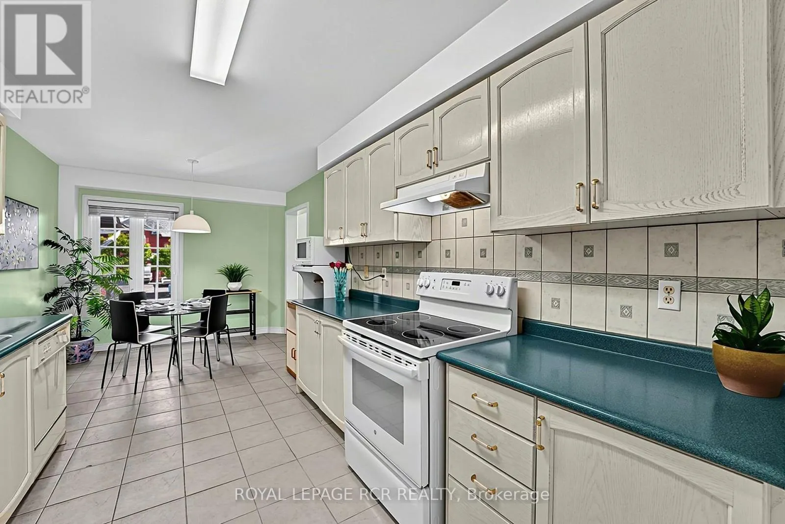 138 PRIMEAU DRIVE