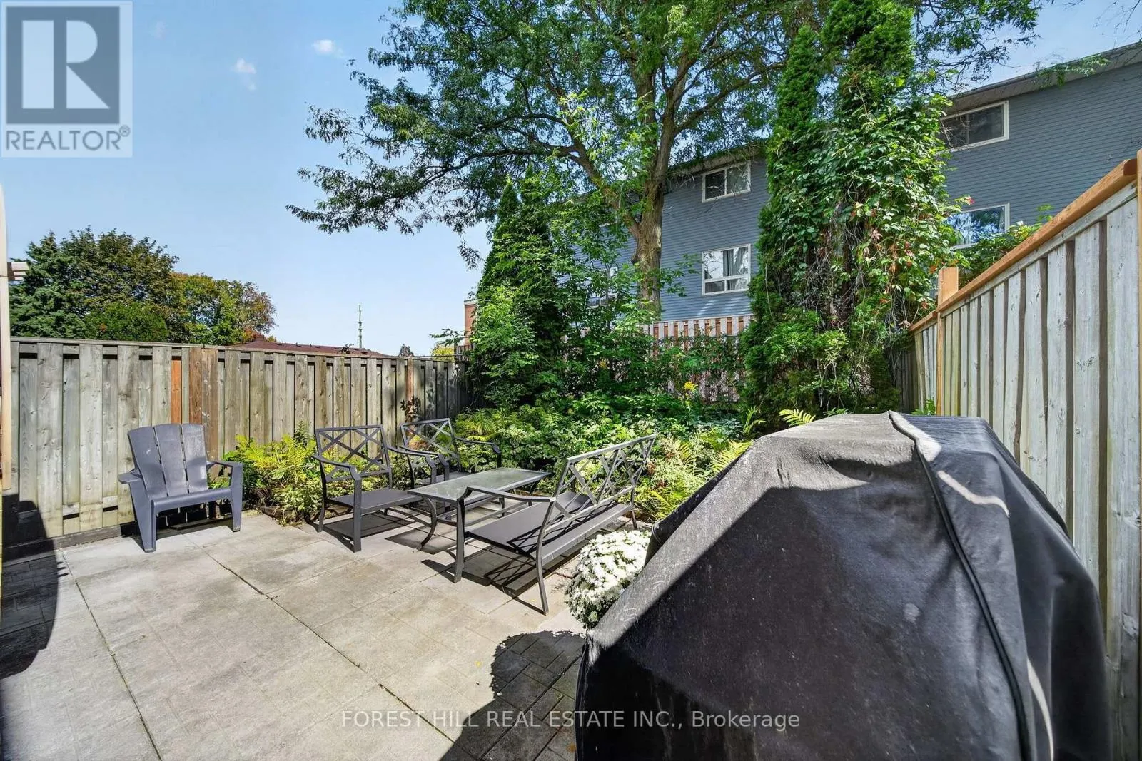 9 - 25 DEER RUN CRESCENT