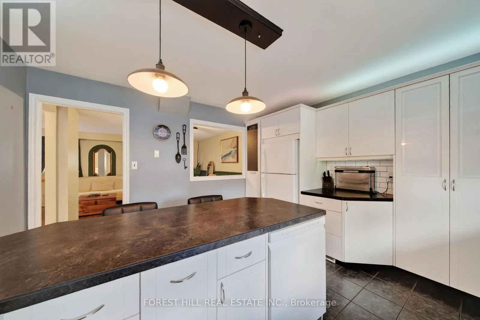9 - 25 DEER RUN CRESCENT