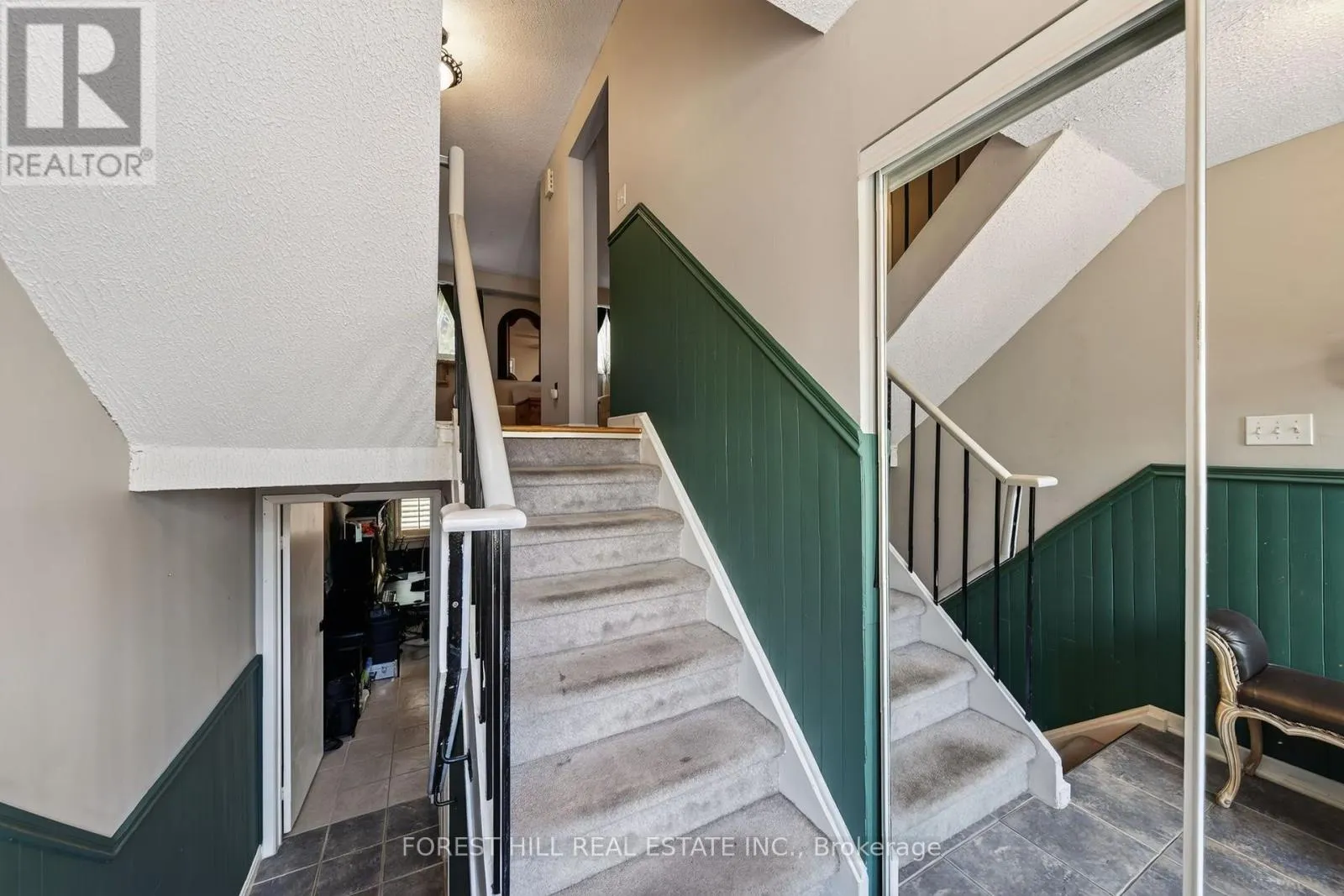 9 - 25 DEER RUN CRESCENT