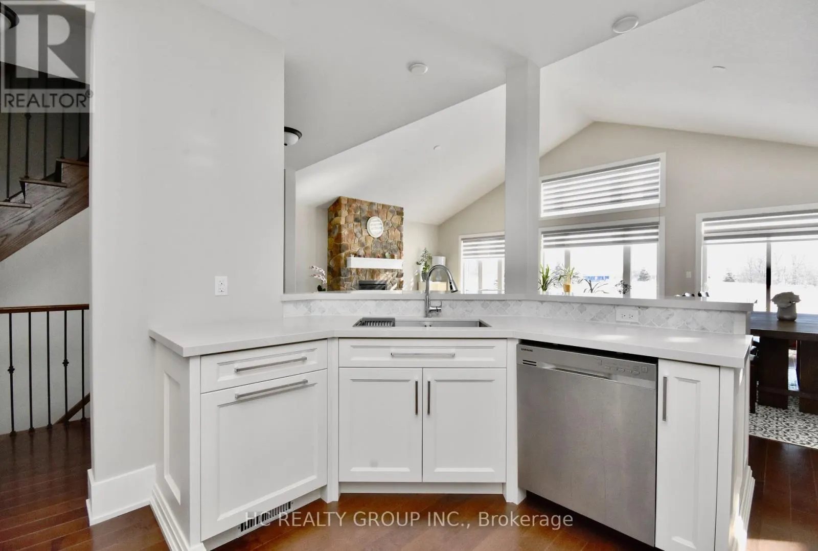 295 SUNNYBRAE AVENUE