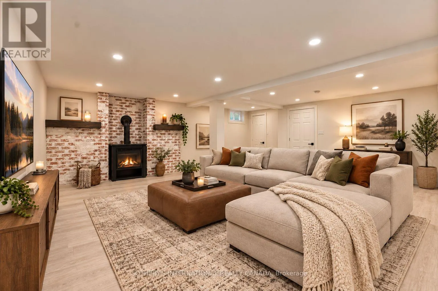 23 HILL FARM ROAD