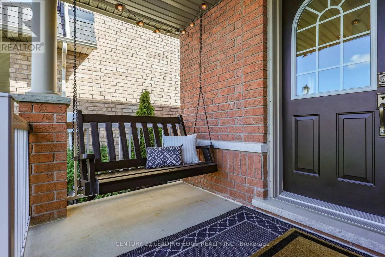 30 BOLSTER LANE