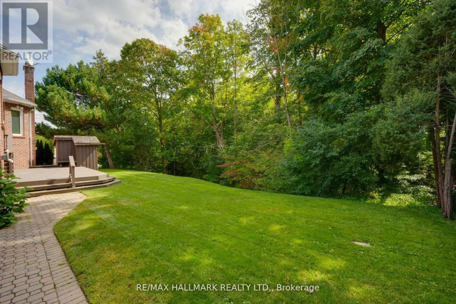 71 WILLOW FARM LANE