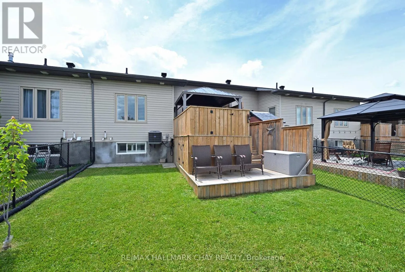 25 KINGSMERE CRESCENT