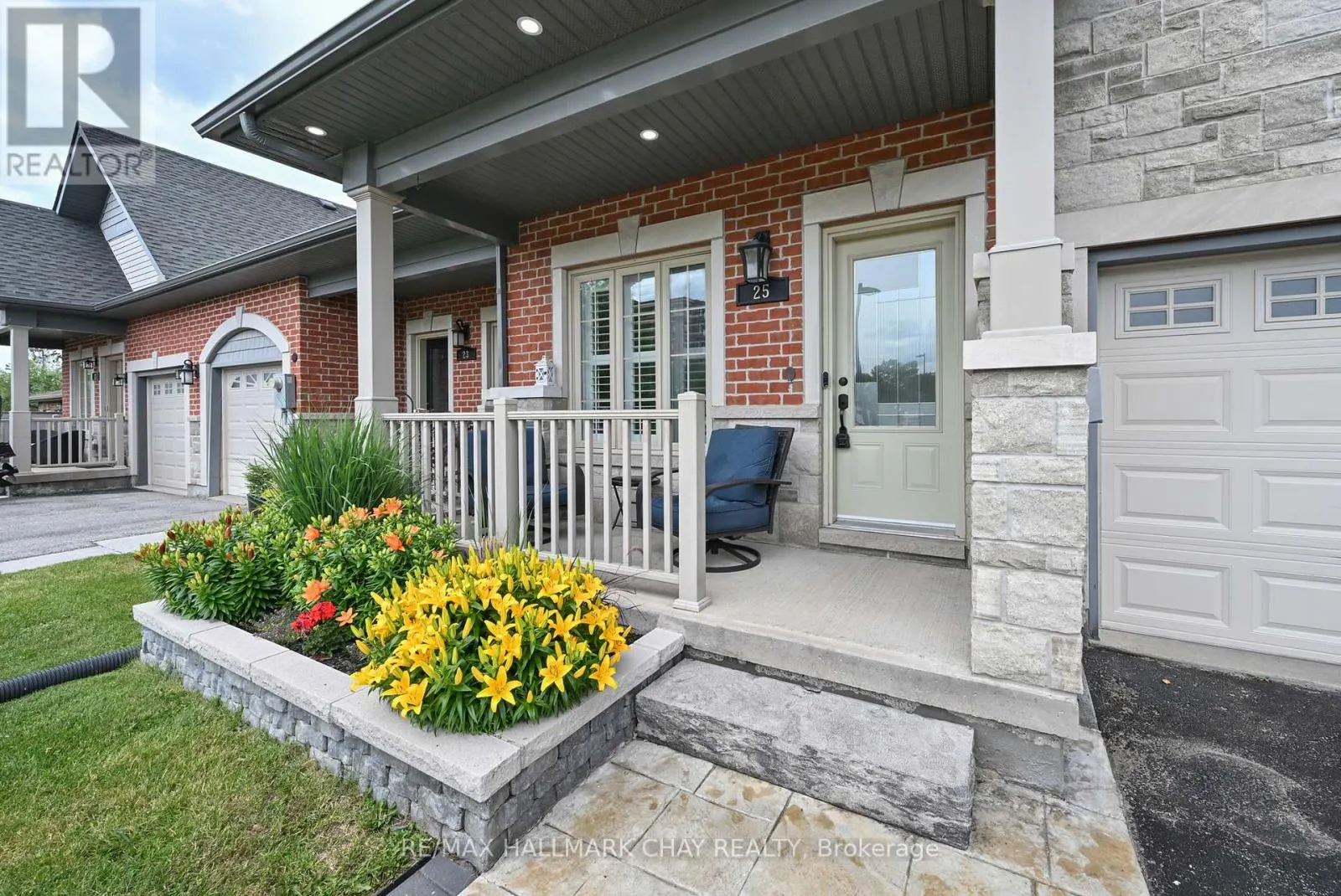 25 KINGSMERE CRESCENT