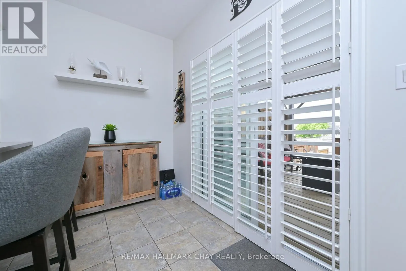 25 KINGSMERE CRESCENT