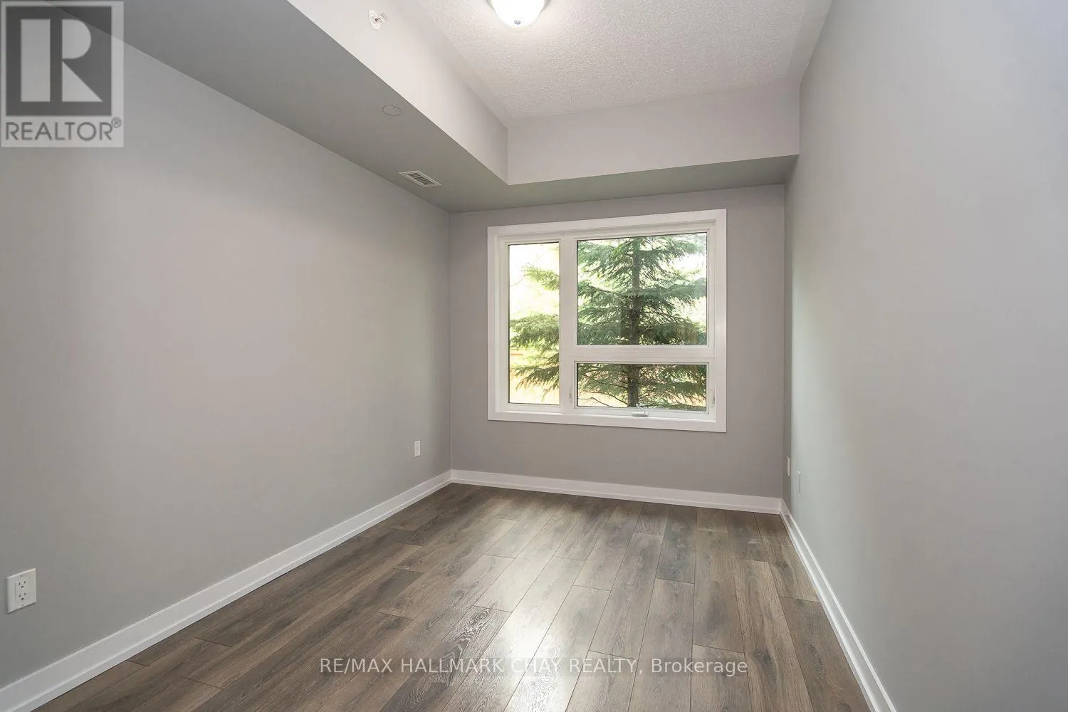 103 - 69 BOYNE STREET