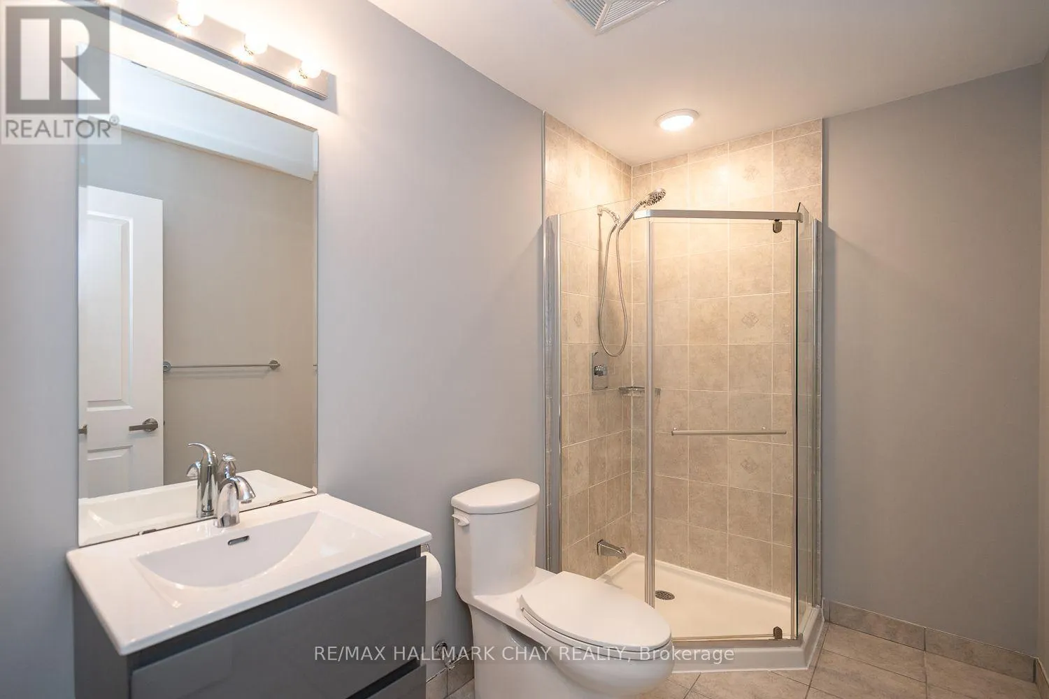 103 - 69 BOYNE STREET