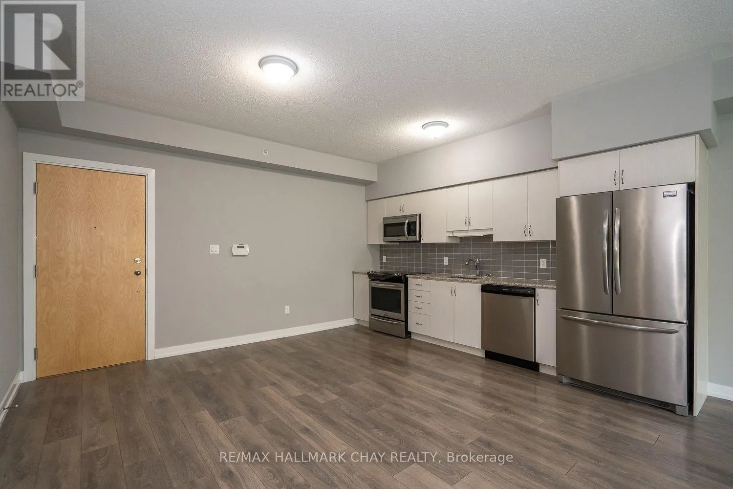 103 - 69 BOYNE STREET