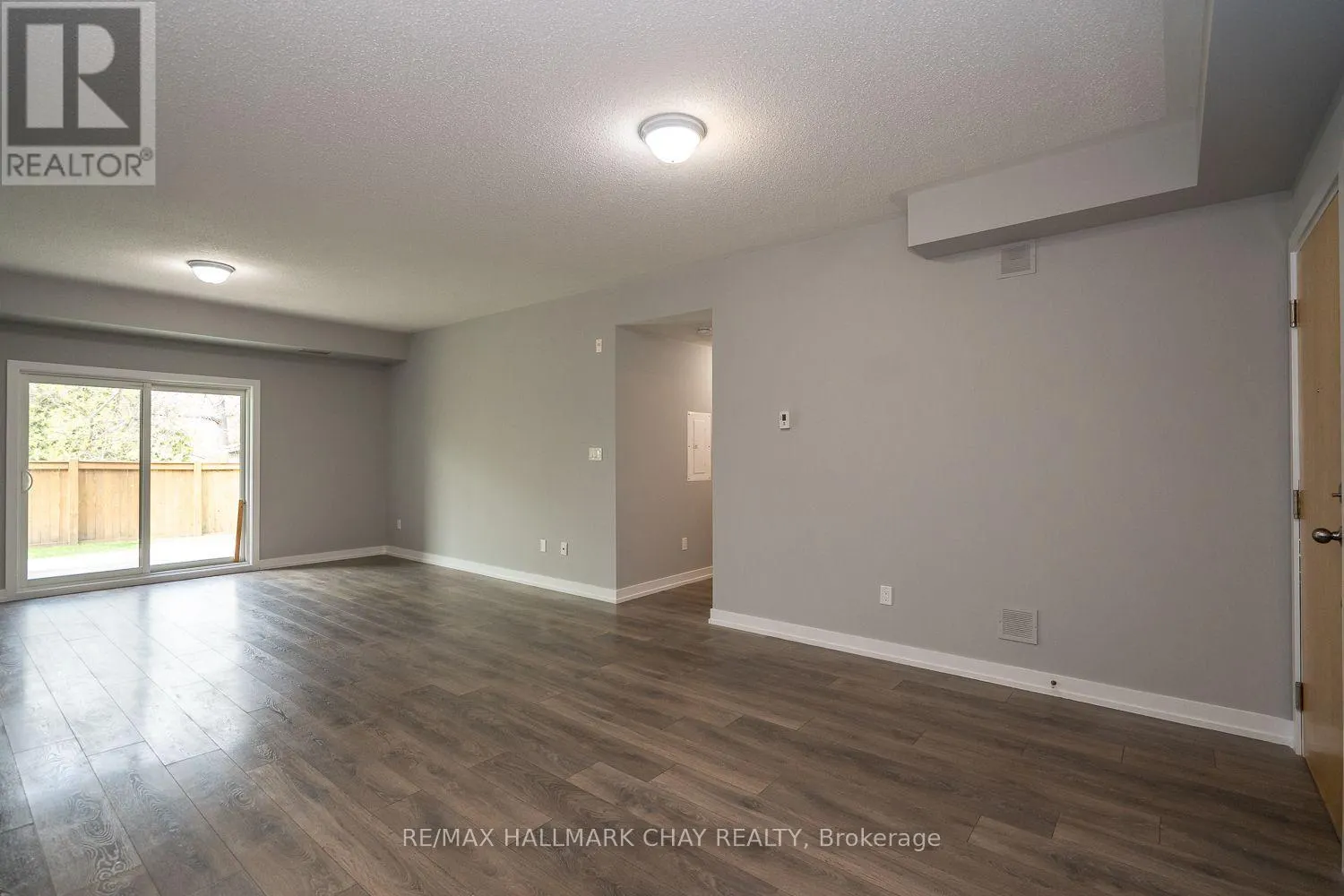 103 - 69 BOYNE STREET