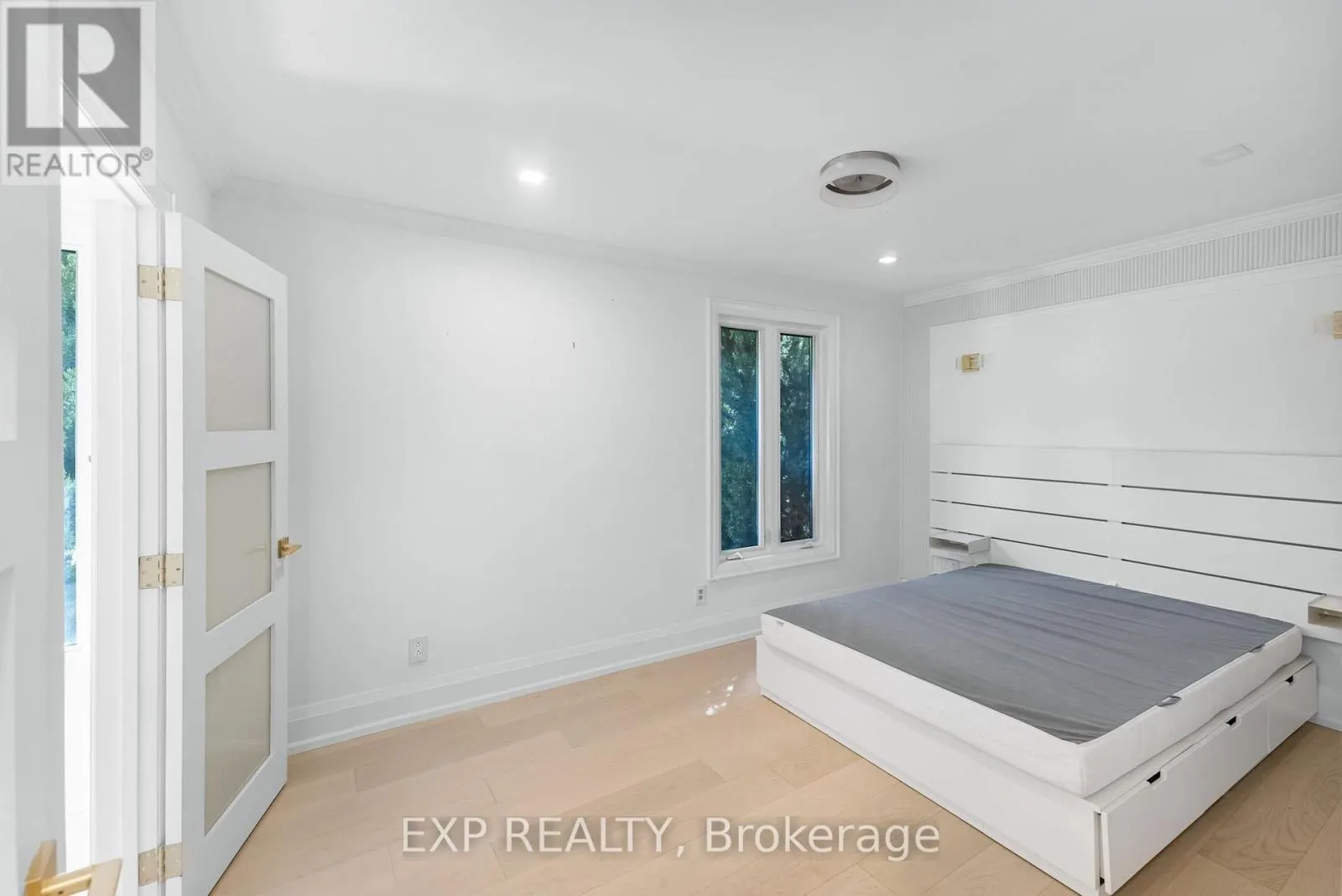 388 BOUCHIER STREET