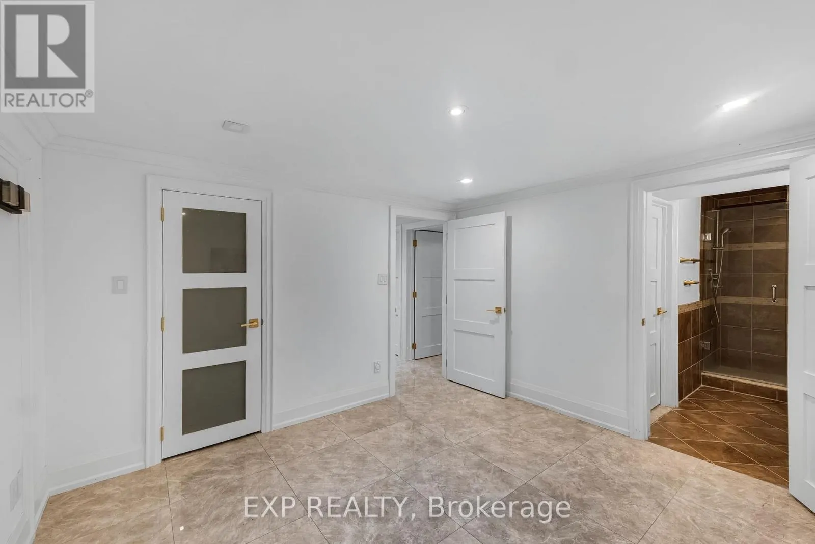 388 BOUCHIER STREET