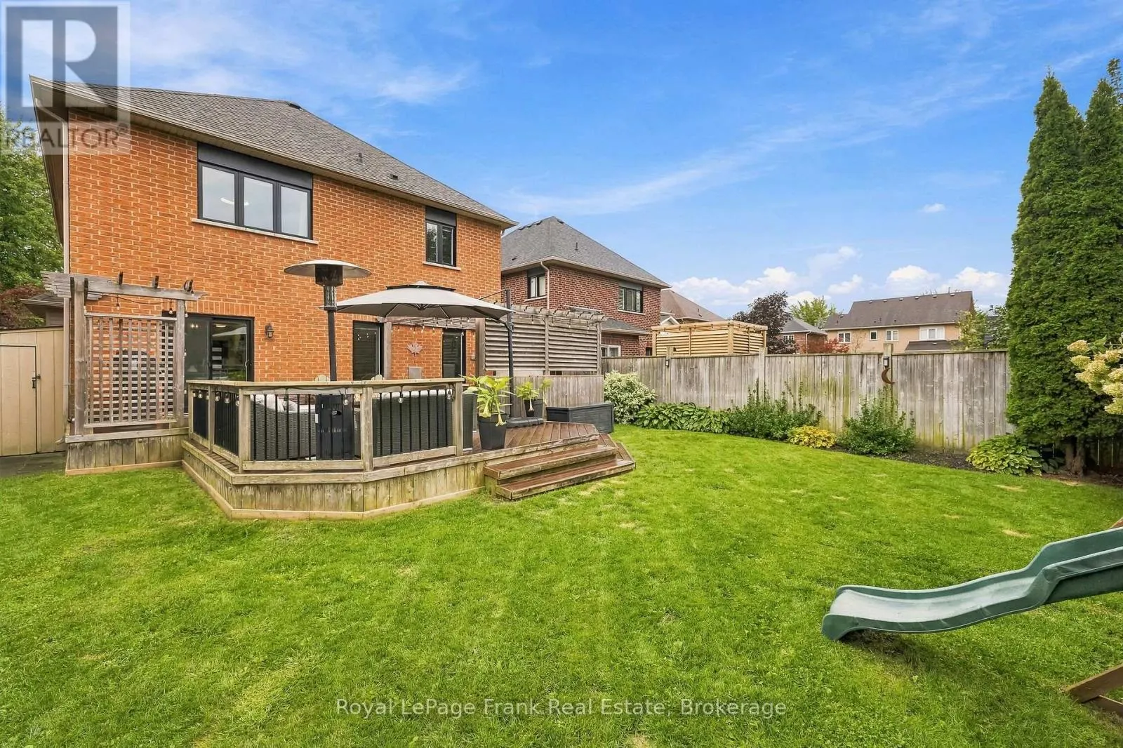 6 FOXBURY ROAD