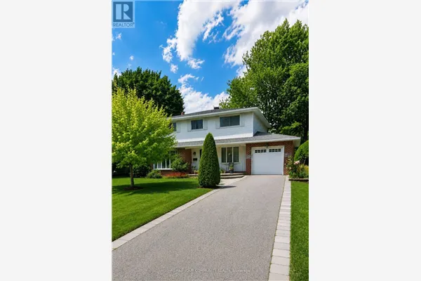 14 APPLE ORCHARD PATH
