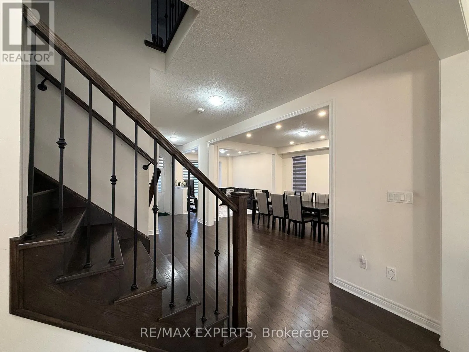 1454 TOMKINS ROAD