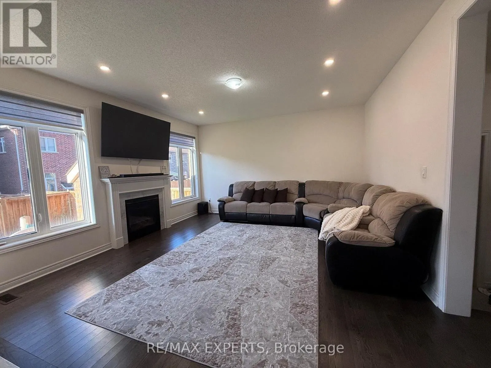 1454 TOMKINS ROAD